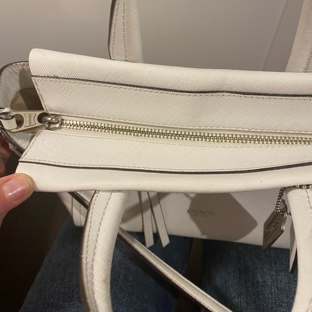 Coach purse - Picture 3 of 7